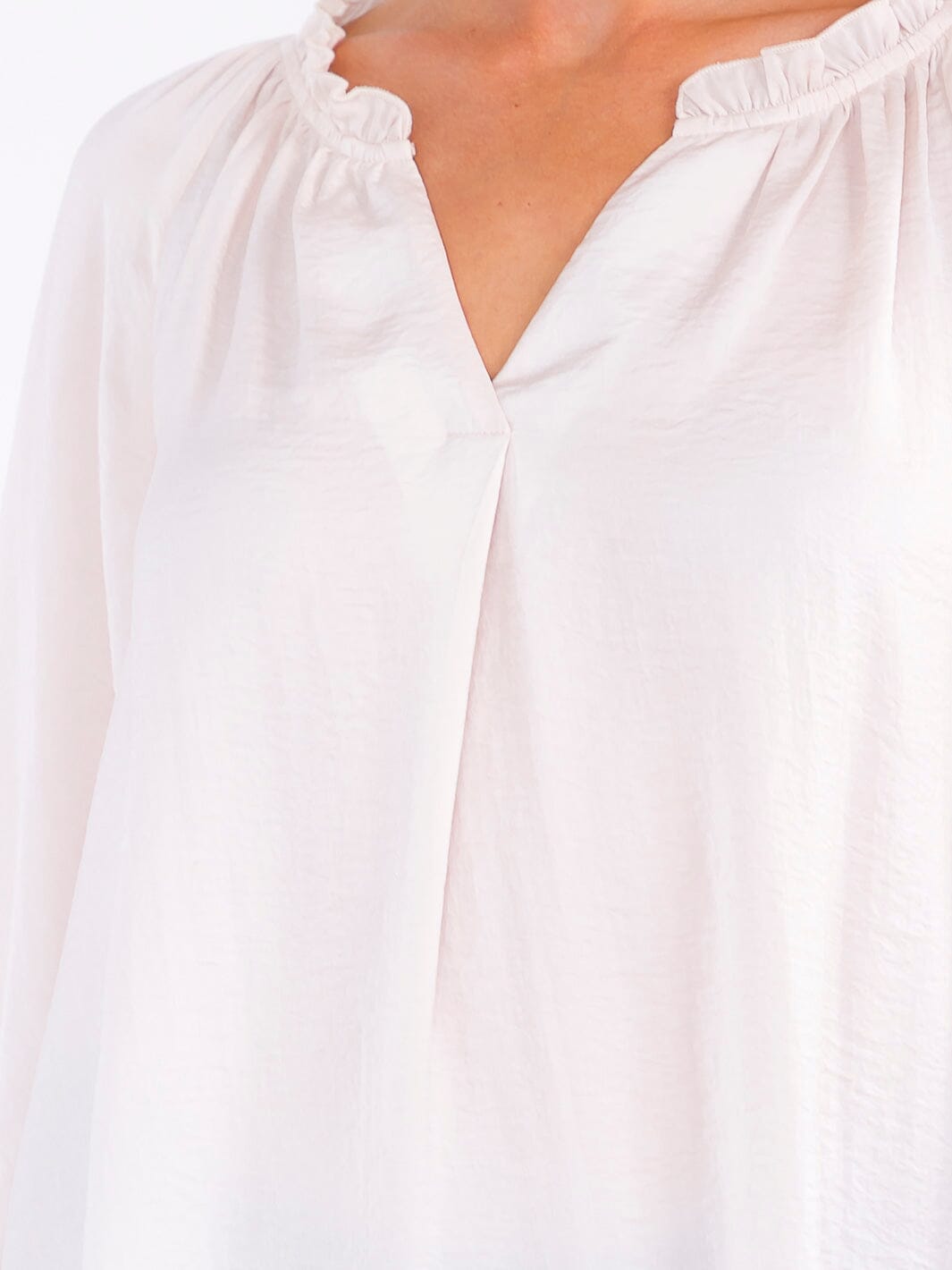 WOMEN'S 3/4 SLEEVE V-NECK LOOSE FIT BLOUSE