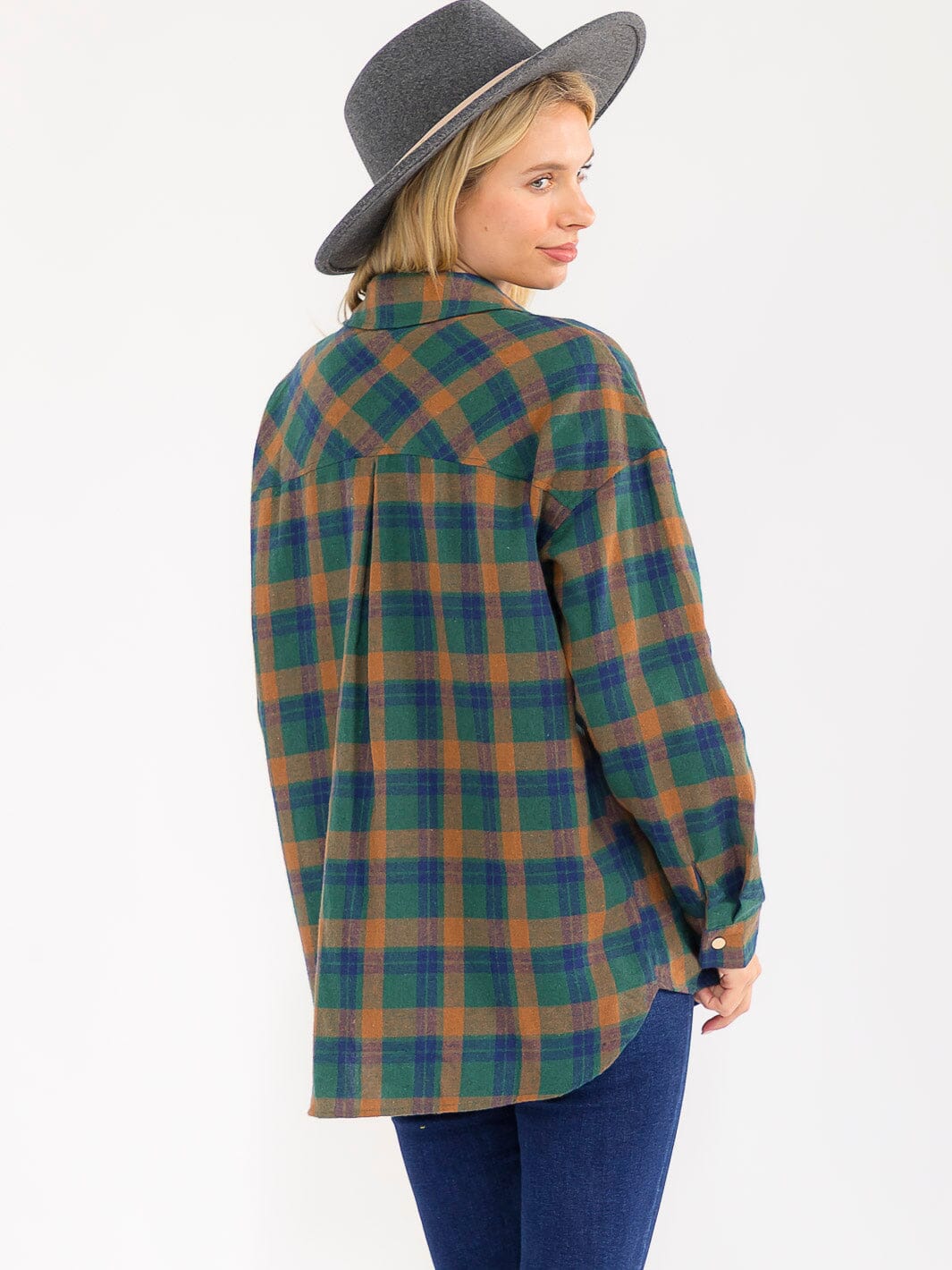 WOMEN'S LONG SLEEVE BUTTON UP FRONT POCKETS PLAID SHIRT