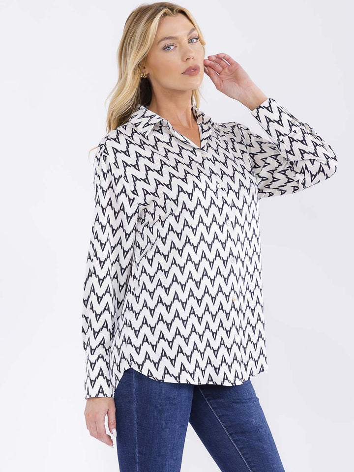 WOMEN'S LONG SLEEVE BUTTON UP HIGH-LOW PRINT BLOUSE
