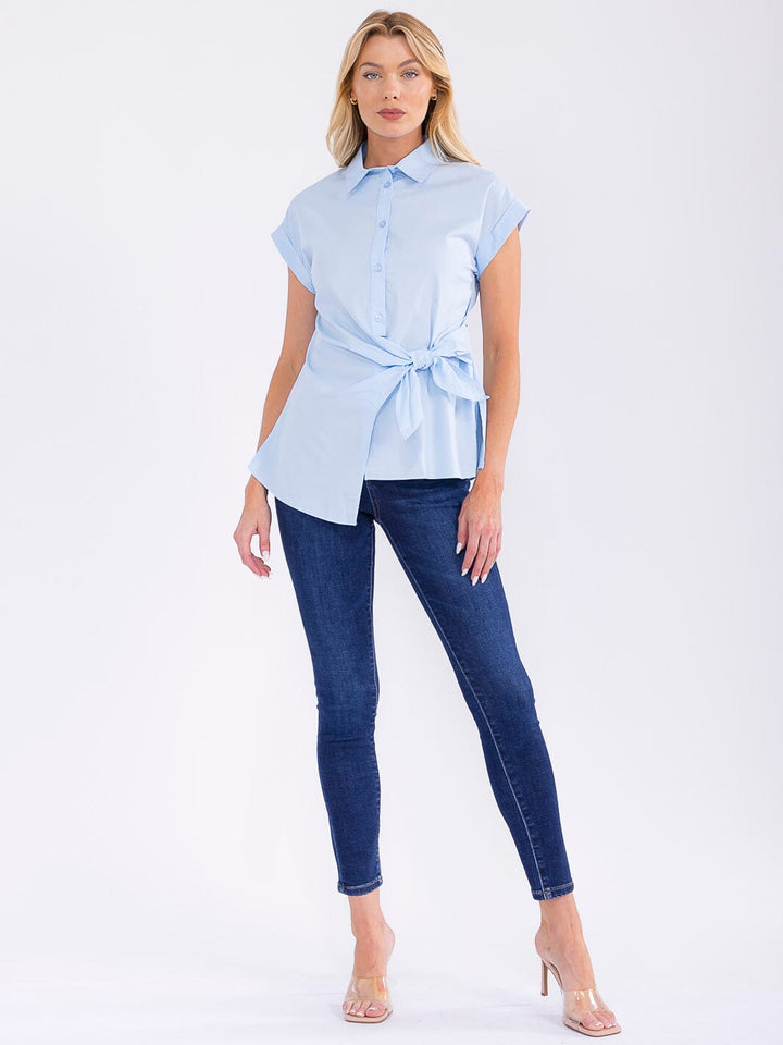 WOMEN'S SHORT SLEEVE BUTTON UP FRONT TIE BLOUSE