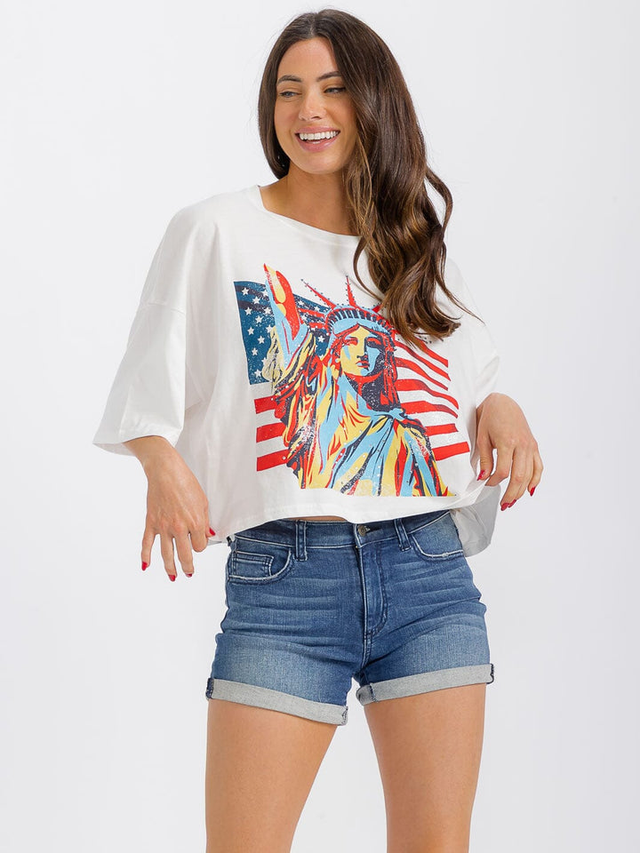 WOMEN'S SHORT SLEEVE BUTTERFLY PATRIOTIC GRAPHIC TOP