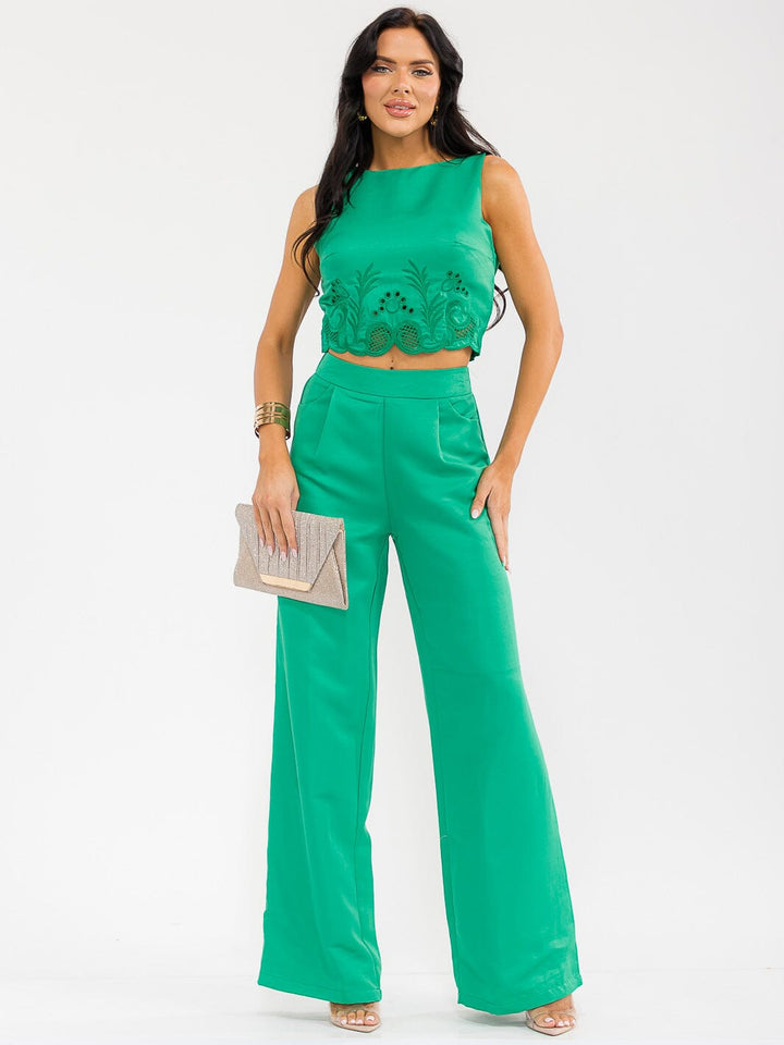 WOMEN'S SLEEVELESS SMOCK CROP TOP & ZIP UP WIDE LEG PANTS CROCHET DETAILED 2PC. SET