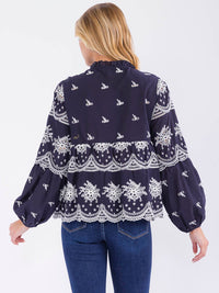 WOMEN'S LONG SLEEVE V-NECK CROCHET DETAILED BLOUSE