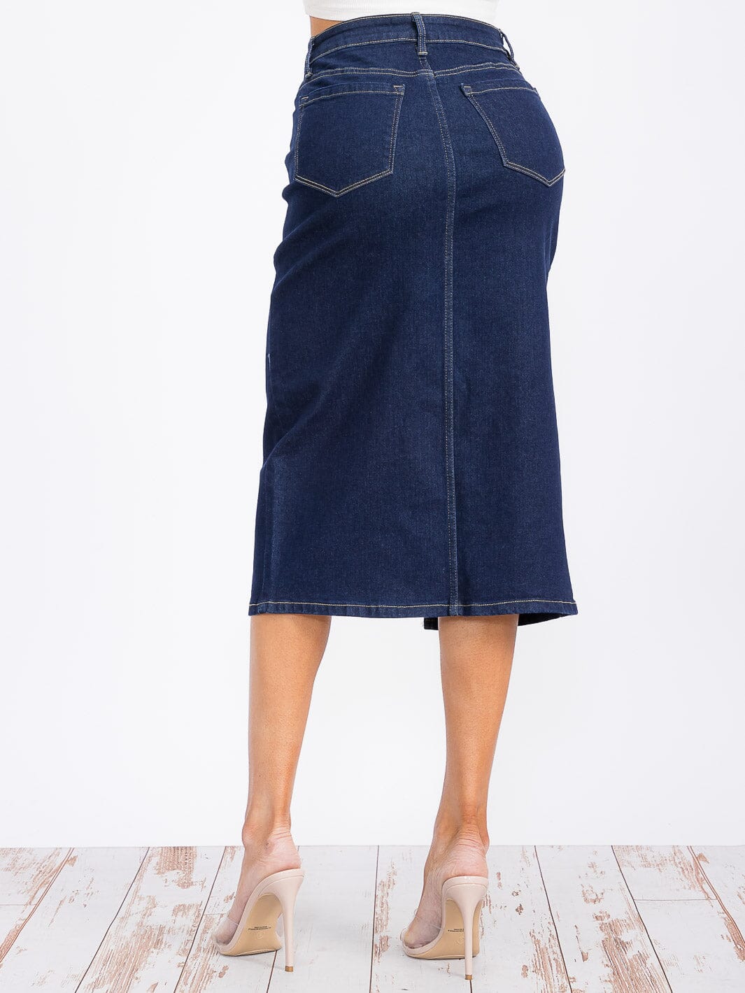 WOMEN'S BUTTON CLOSURE FRONT SLIT POCKETS DENIM MIDI SKIRT