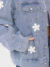 WOMEN'S LONG SLEEVE BUTTON CLOSURE FRONT POCKETS PEARL FLORAL DENIM JACKET
