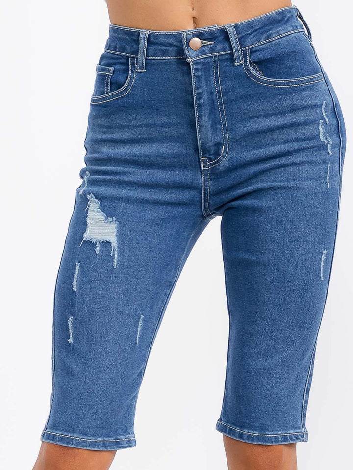 WOMEN'S BUTTON CLOSURE POCKETS DISTRESS DENIM BERMUDA SHORT