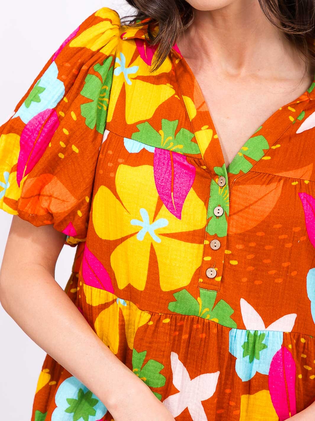 WOMEN'S SHORT PUFF SLEEVE V-NECK BUTTON UP POCKETS FLORAL MINI DRESS