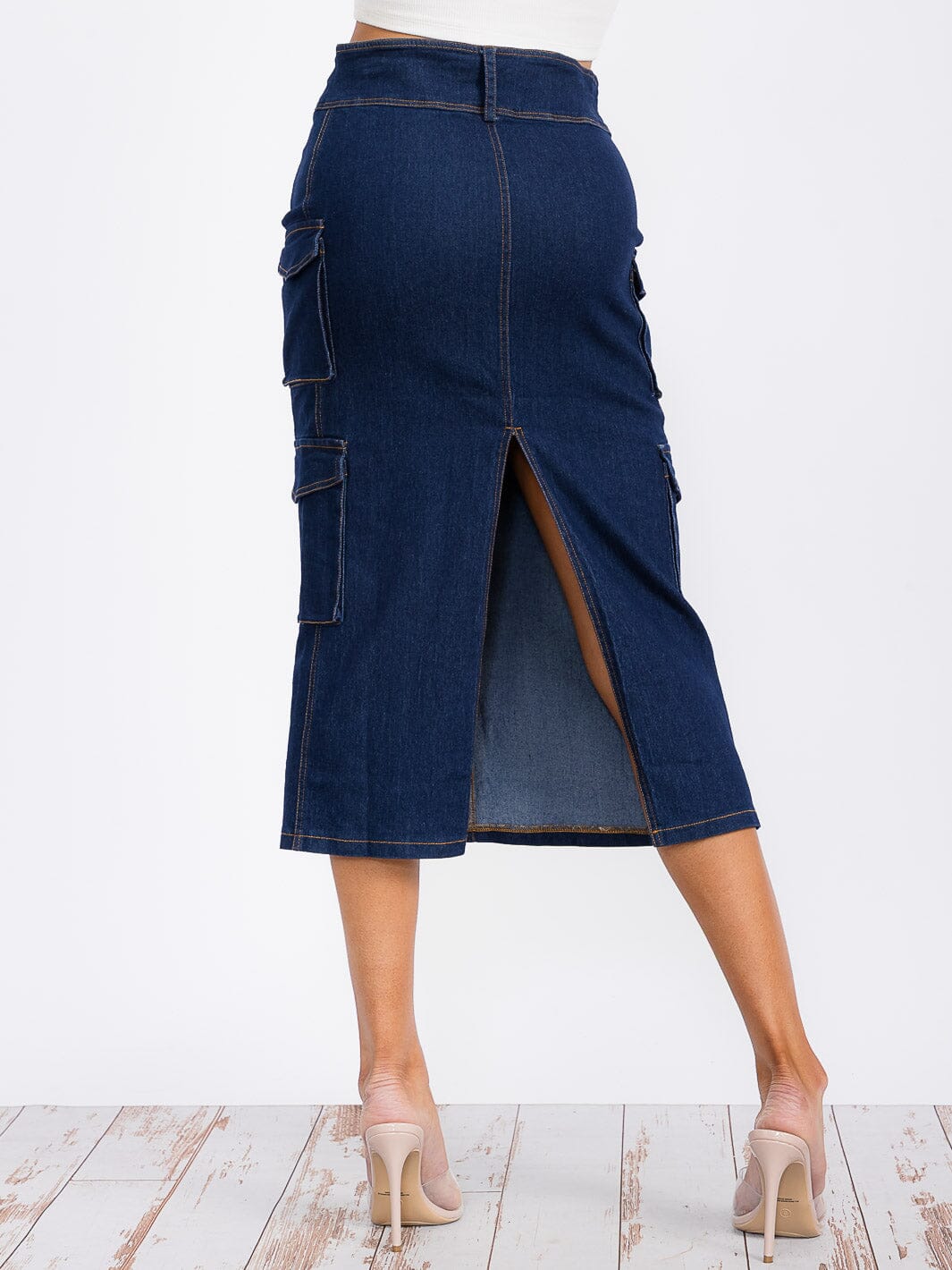 WOMEN'S BUTTON CLOSURE CARGO POCKETS DENIM MIDI SKIRT