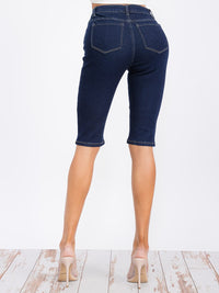 WOMEN'S BUTTON CLOSURE POCKETS DISTRESS DENIM BERMUDA SHORT