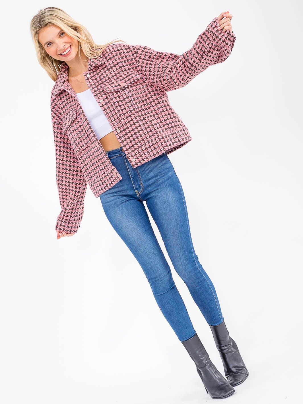 WOMEN'S LONG SLEEVE BUTTON CLOSURE FRONT POCKETS JACKET