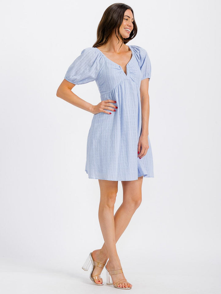 WOMEN'S SHORT SLEEVE V-NECK SMOCK OPEN BACK MINI DRESS