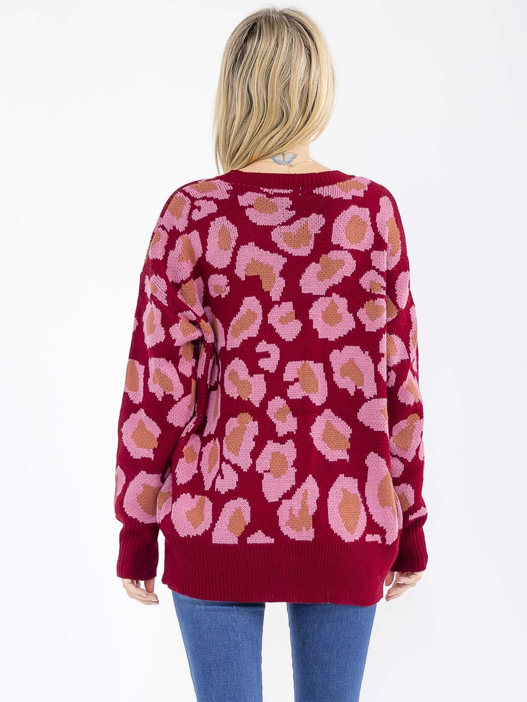 WOMEN'S LONG SLEEVE BUTTON CLOSURE PRINT SWEATER