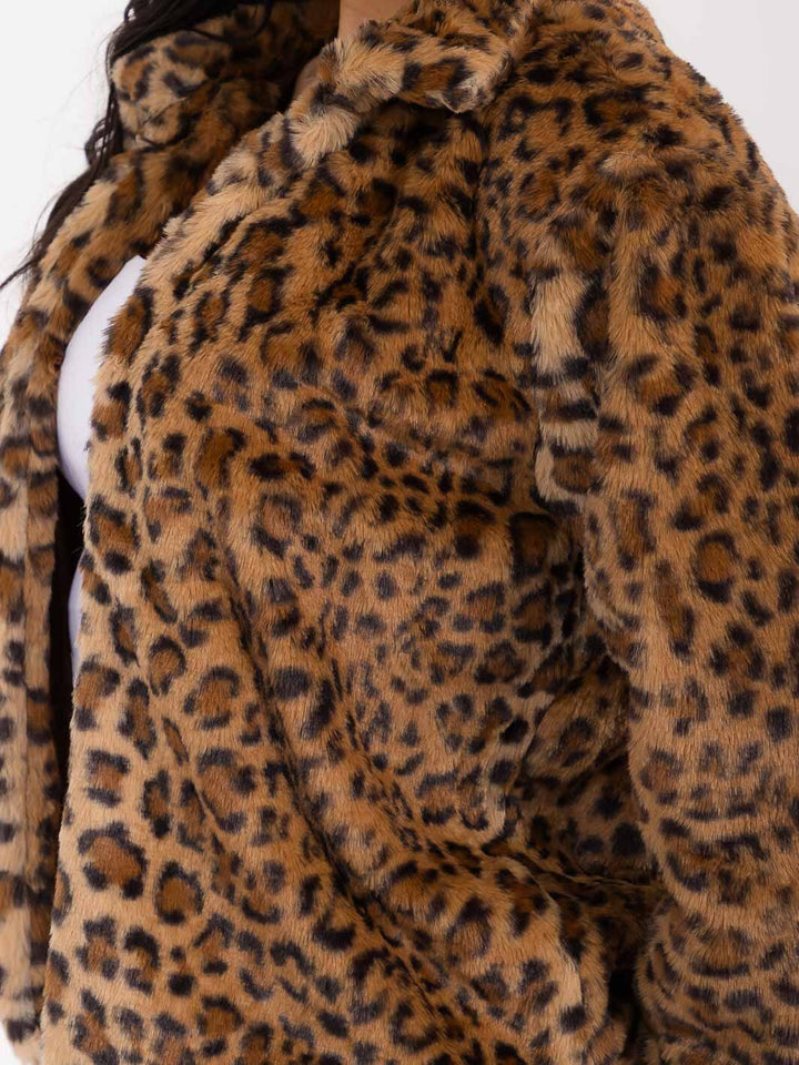 WOMEN'S LONG SLEEVE BUTTON CLOSURE ANIMAL PRINT JACKET