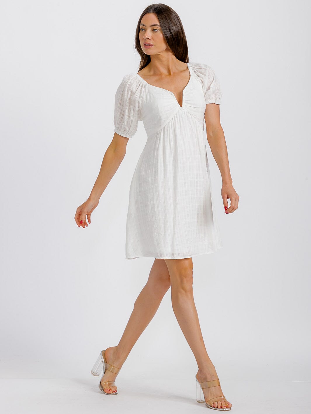 WOMEN'S SHORT SLEEVE V-NECK SMOCK OPEN BACK MINI DRESS