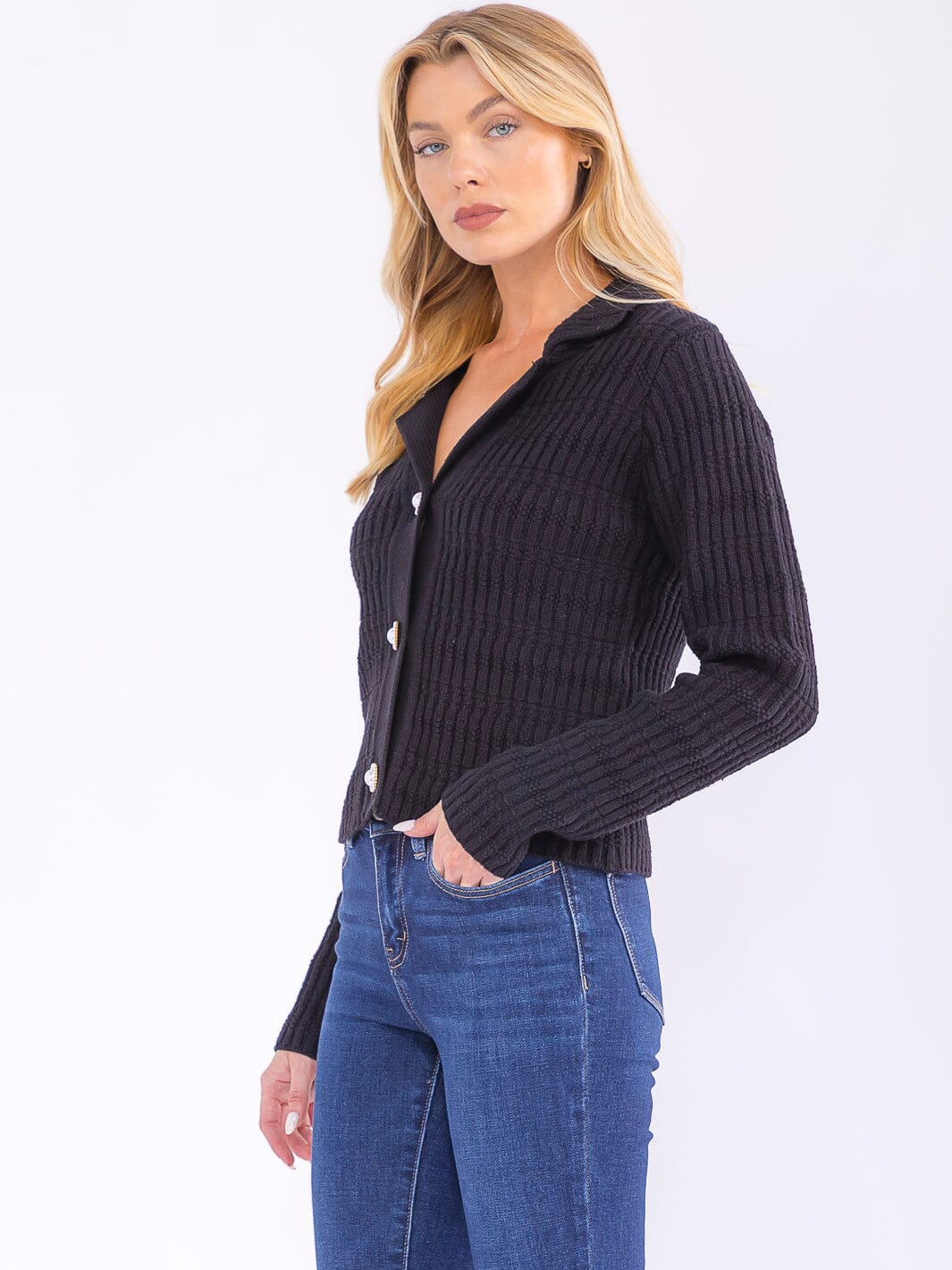 WOMEN'S LONG SLEEVE BUTTON CLOSURE V-NECK RIBBED TOP