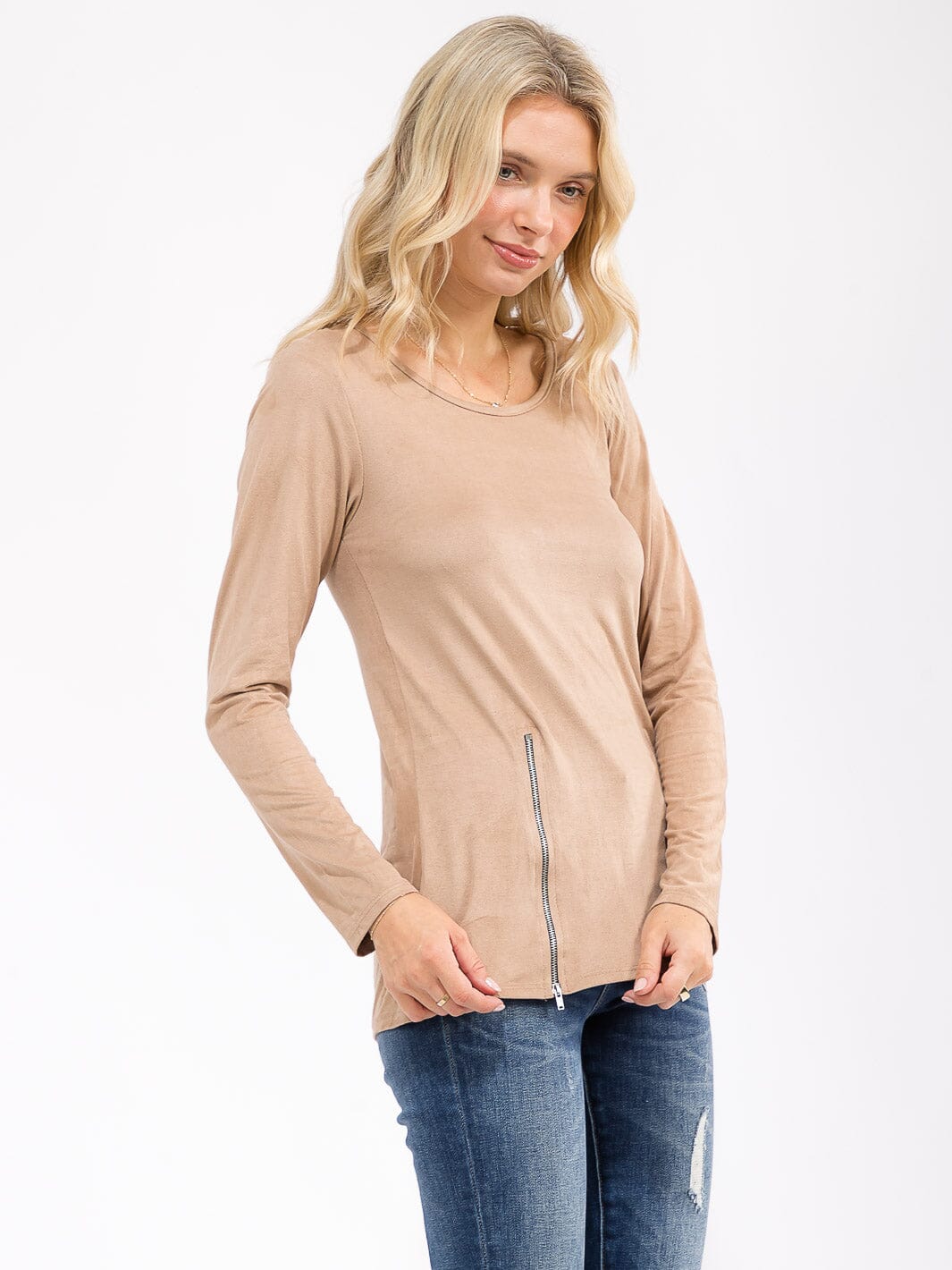 WOMEN'S LONG SLEEVE FRONT ZIPPER DETAILED TOP