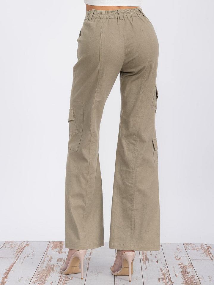 WOMEN'S BUTTON CLOSURE CARGO POCKETS WIDE LEG DENIM PANTS