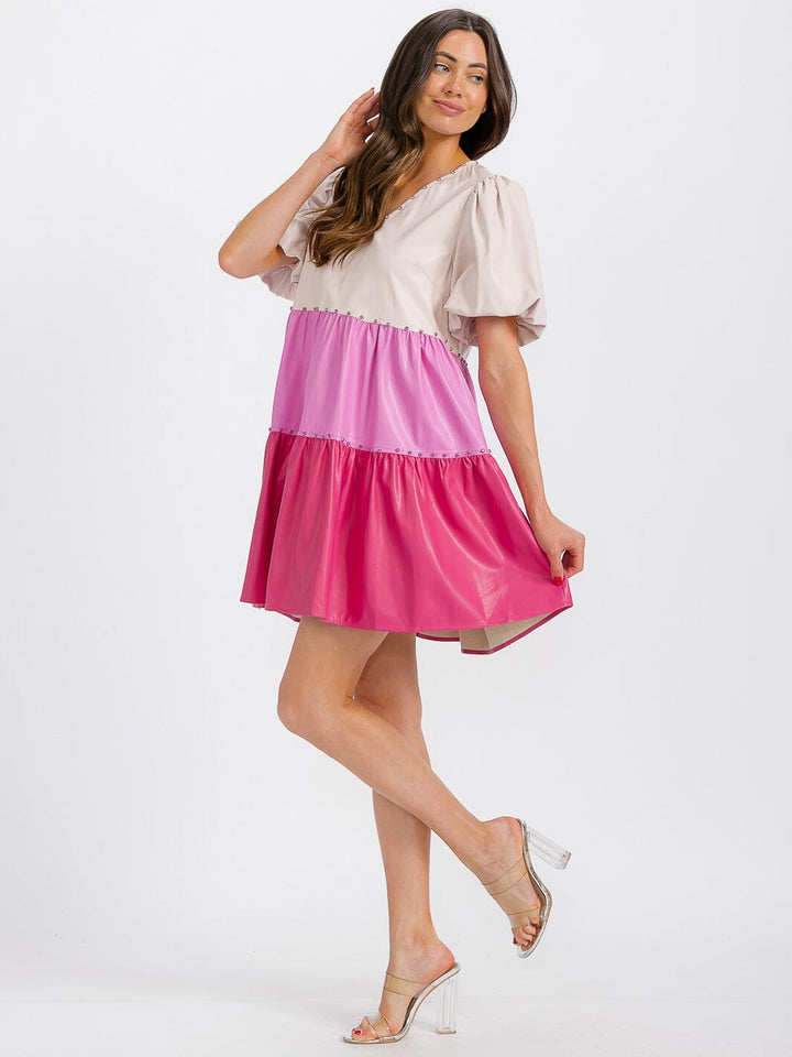 WOMEN'S SHORT SLEEVE V-NECK TIERED COLORBLOCK PU PLEATHER TUNIC MINI DRESS