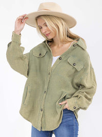 WOMEN'S LONG SLEEVE BUTTON UP FRONT POCKETS WASHED OVERSIZED SHIRT