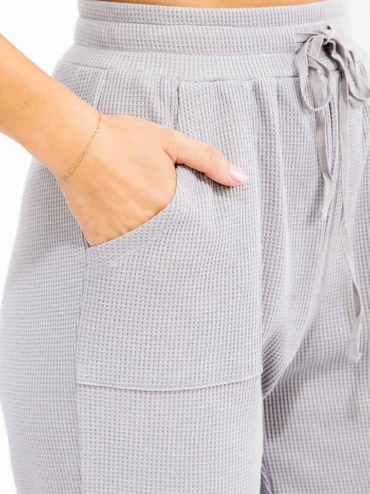 WOMEN'S ELASTIC WAIST SELF TIE POCKETS WAFFLE BELL LEG PANTS