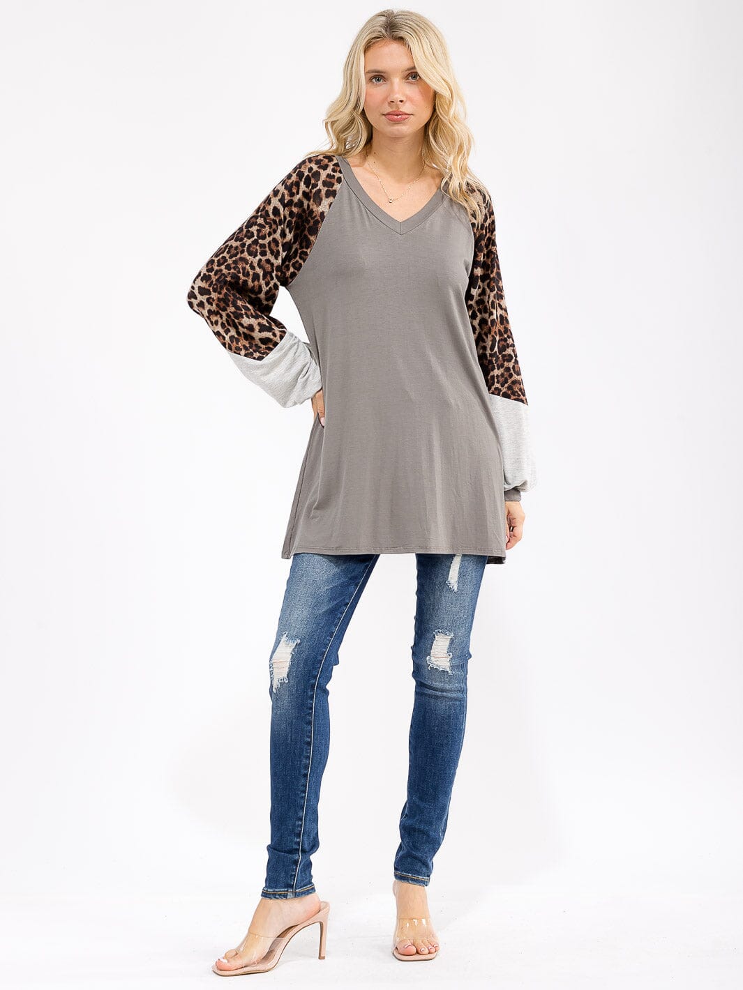 WOMEN'S LONG SLEEVE ANIMAL PRINT COLORBLOCK V-NECK TUNIC TOP