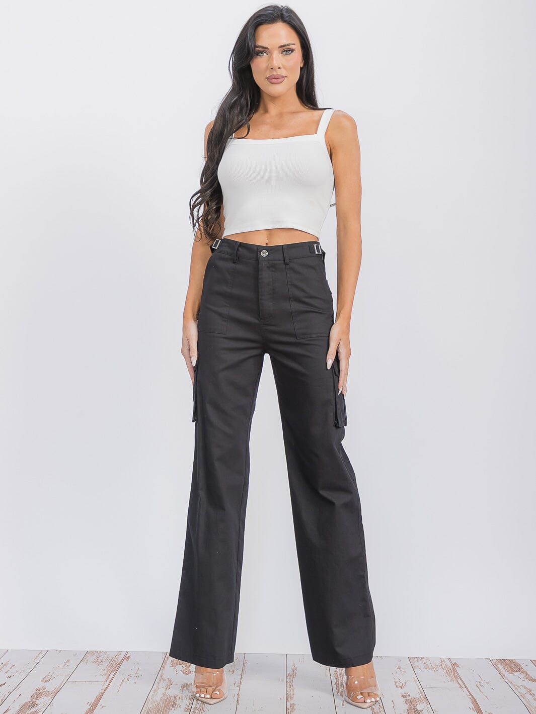 WOMEN'S BUTTON CLOSURE CARGO POCKETS WIDE LEG PANTS
