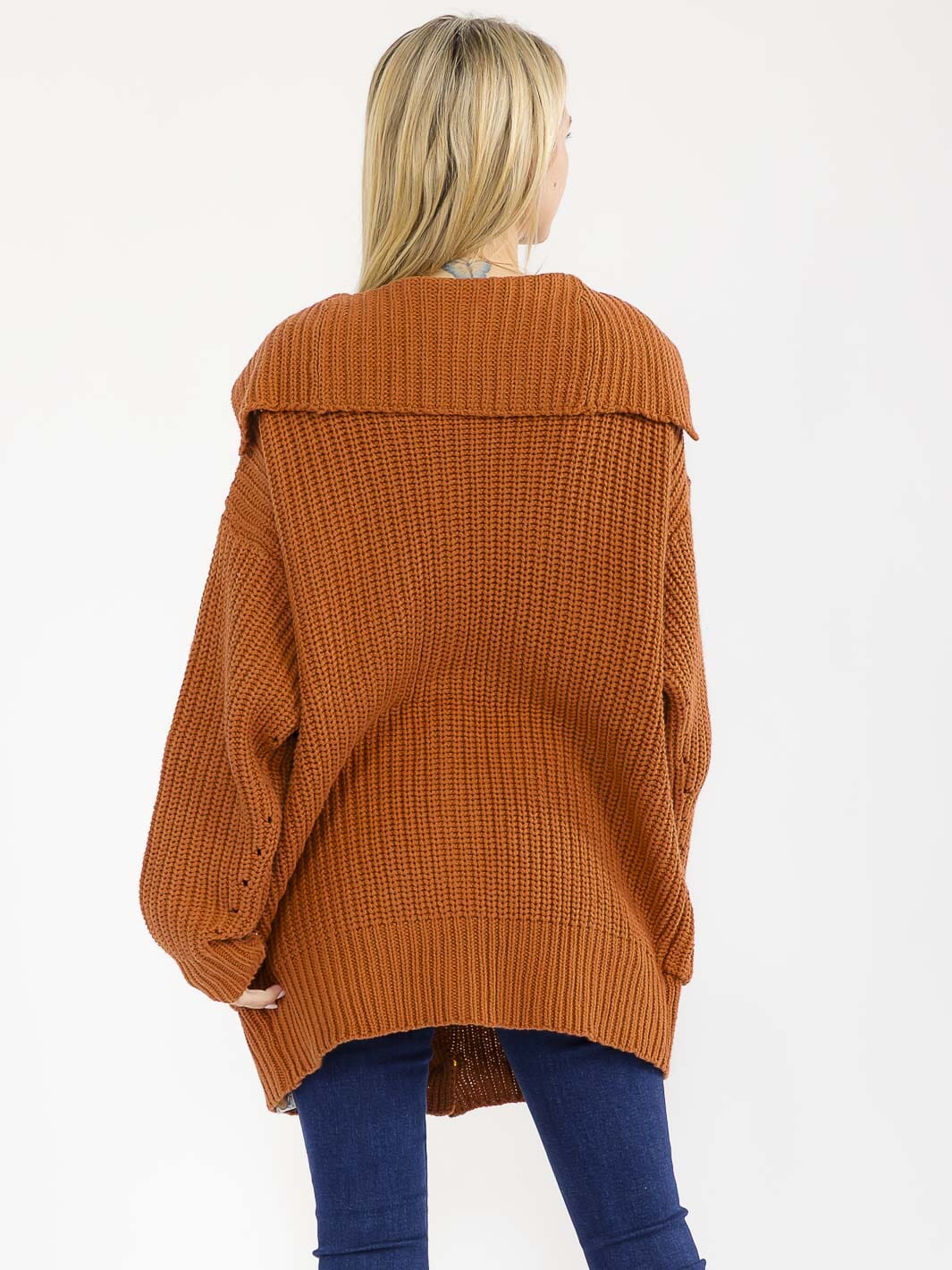 WOMEN'S LONG SLEEVE BUTTON CLOSURE FRONT POCKETS RIBBED CARDIGAN