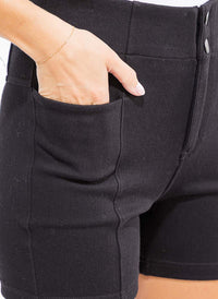WOMEN'S BUTTON CLOSURE FRONT POCKETS MINI SHORTS