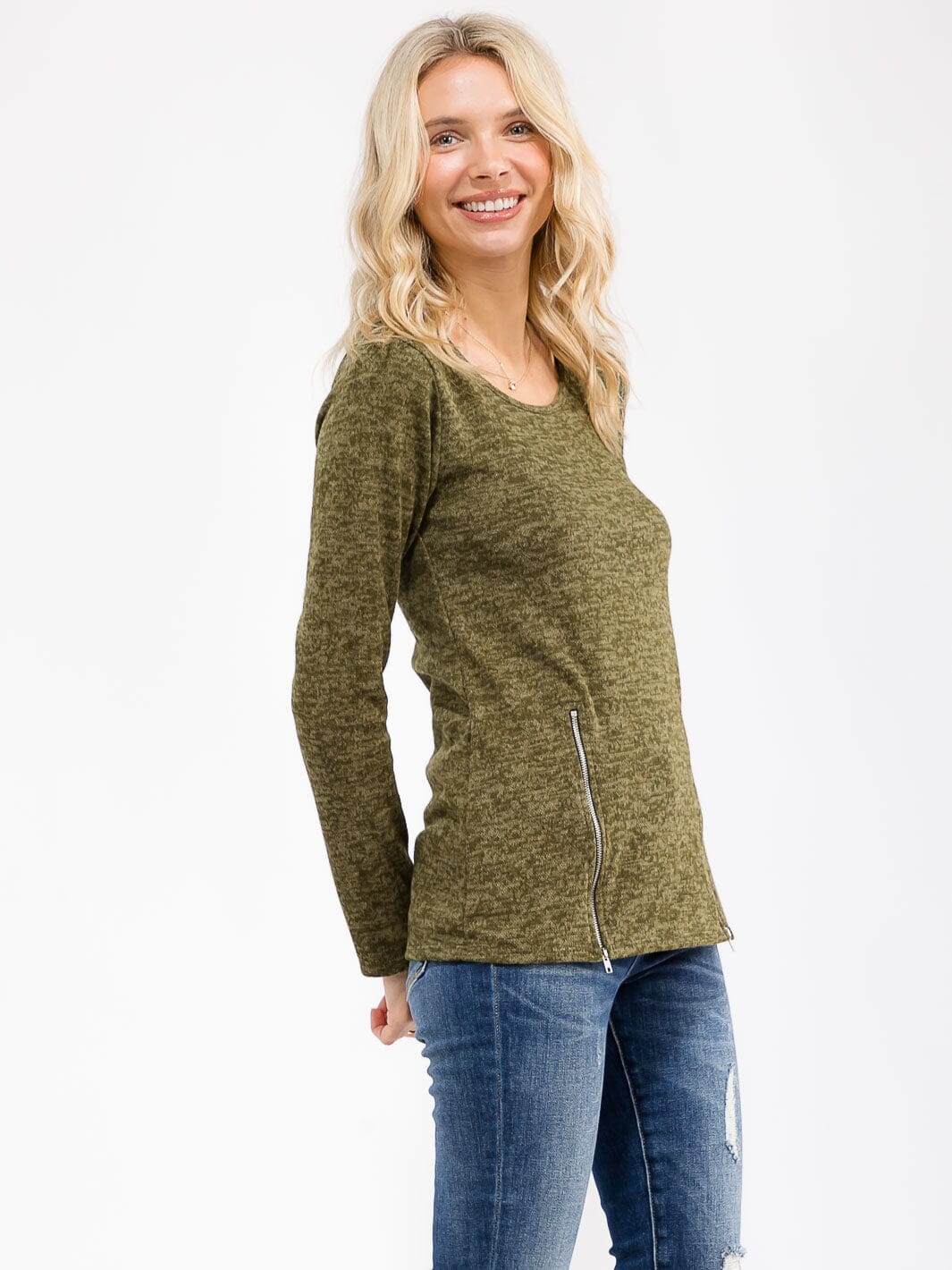 WOMEN'S LONG SLEEVE FRONT ZIPPER DETAILED TOP