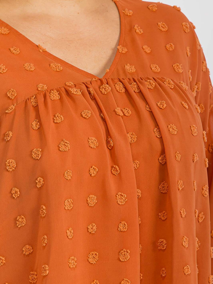 PLUS SIZE LONG SLEEVE V-NECK SWISS DETAILED BLOUSE