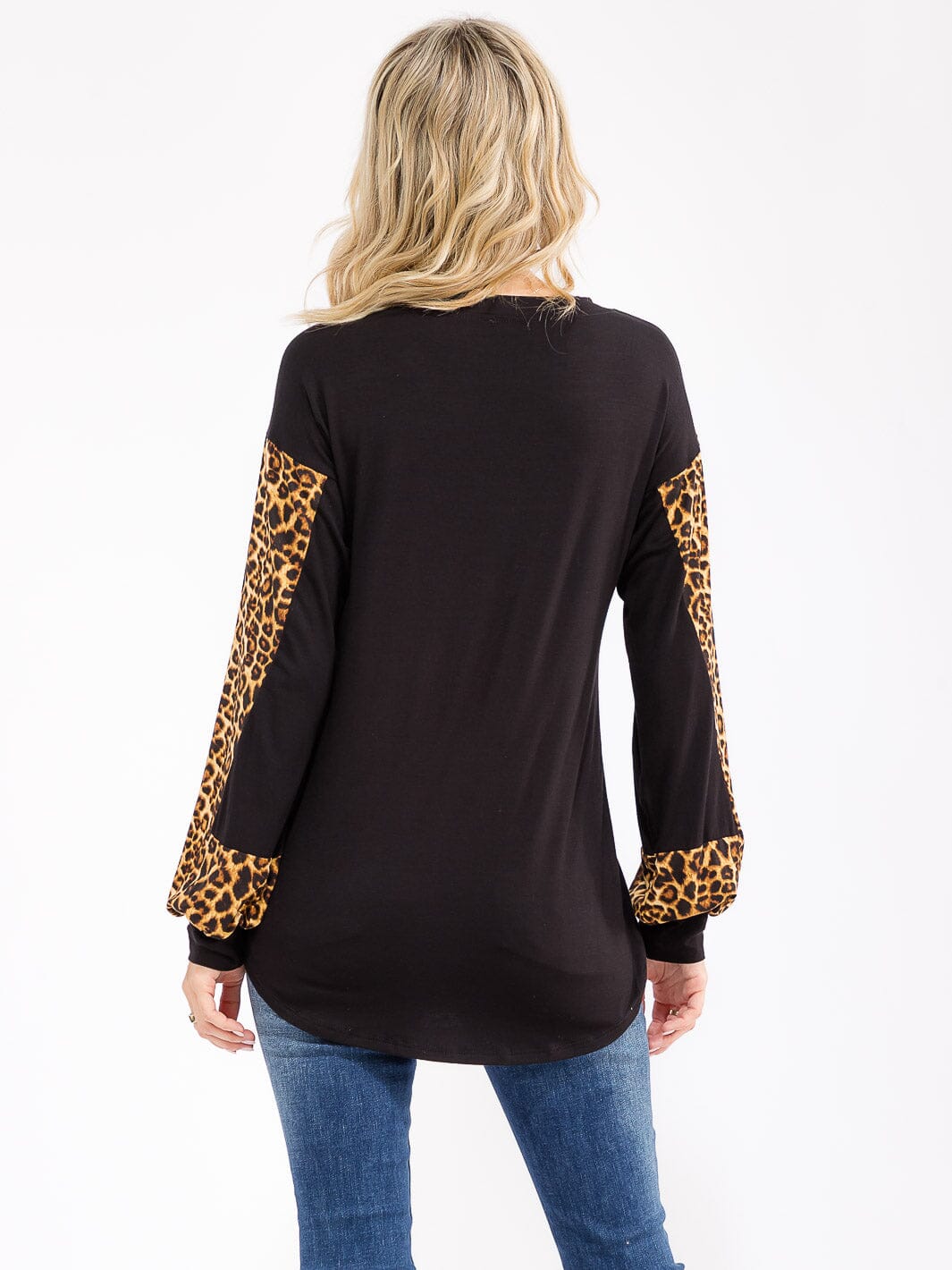 WOMEN'S LONG SLEEVE ANIMAL PRINT LOOSE FIT TOP