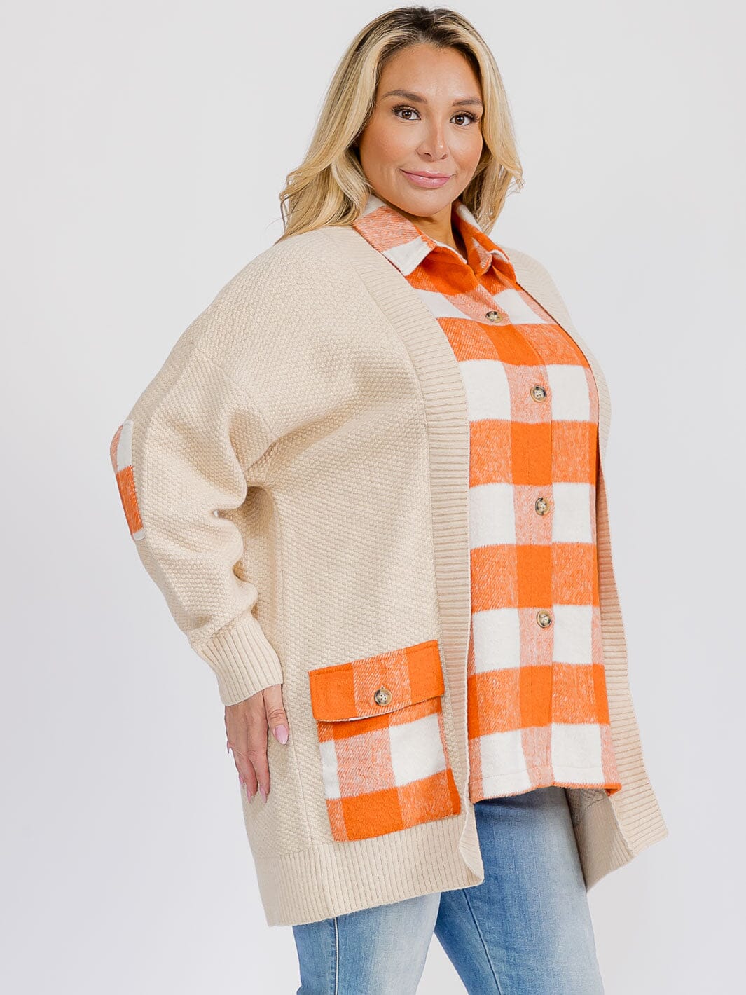 PLUS SIZE LONG SLEEVE BUTTON CLOSURE FRONT POCKETS PLAID CONTRAST CARDIGAN