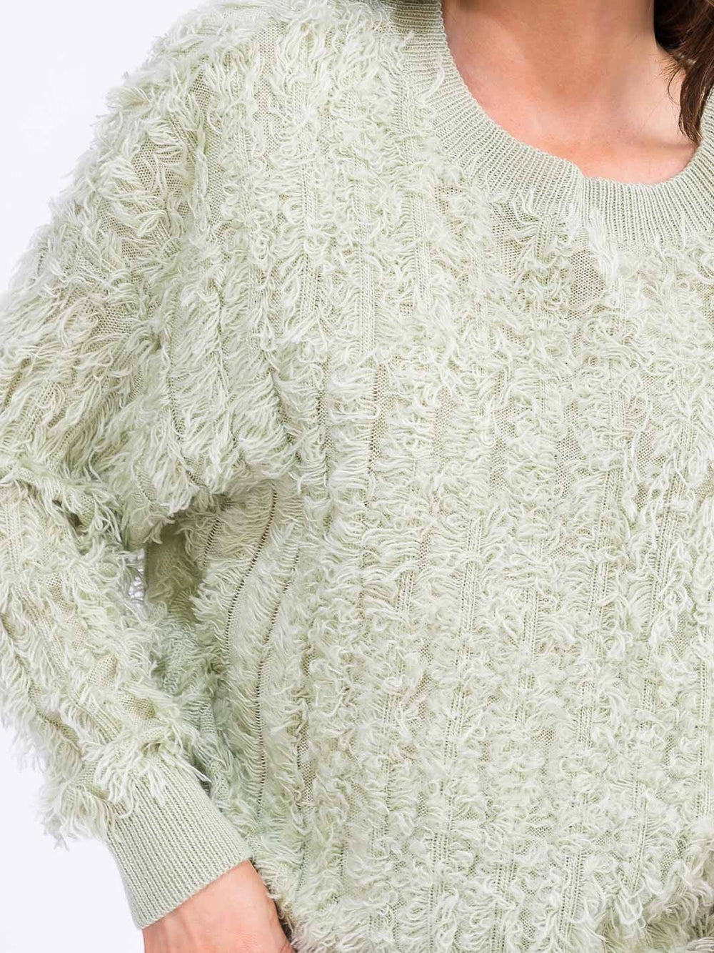 WOMEN'S LONG SLEEVE FUZZY DETAILED PULLOVER SWEATER