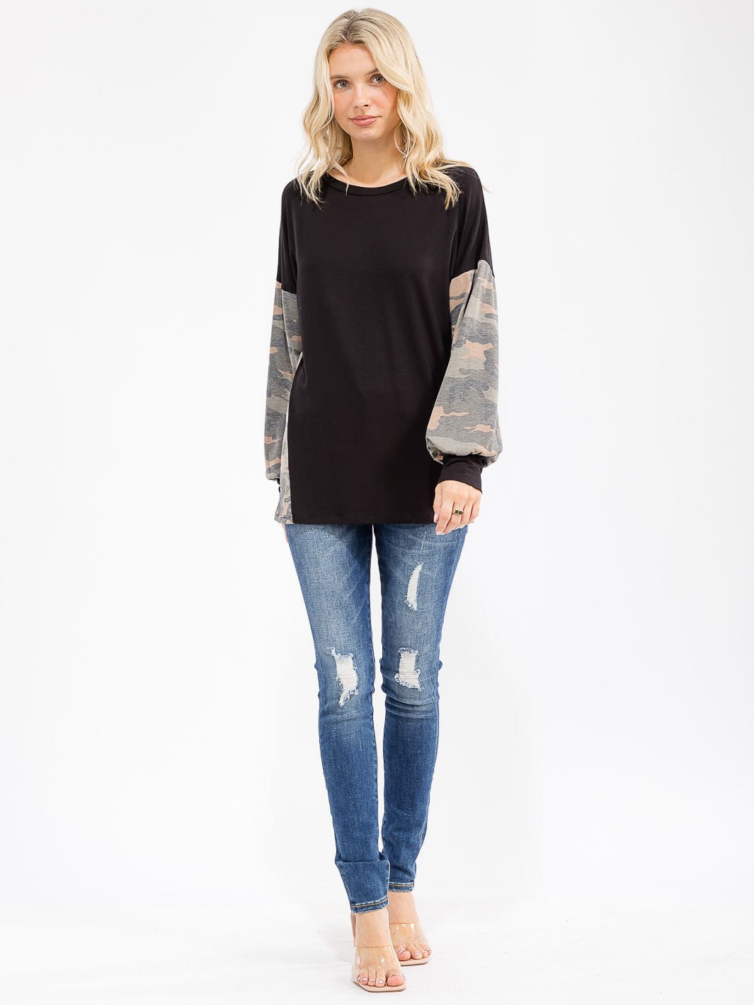 WOMEN'S LONG SLEEVE CAMO PRINT CONTRAST LOOSE FIT TOP