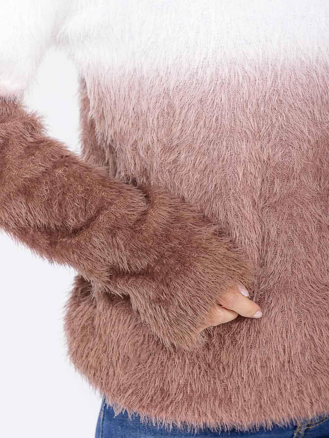 WOMEN'S LONG SLEEVE COLORBLOCK PULLOVER FUZZY SWEATER