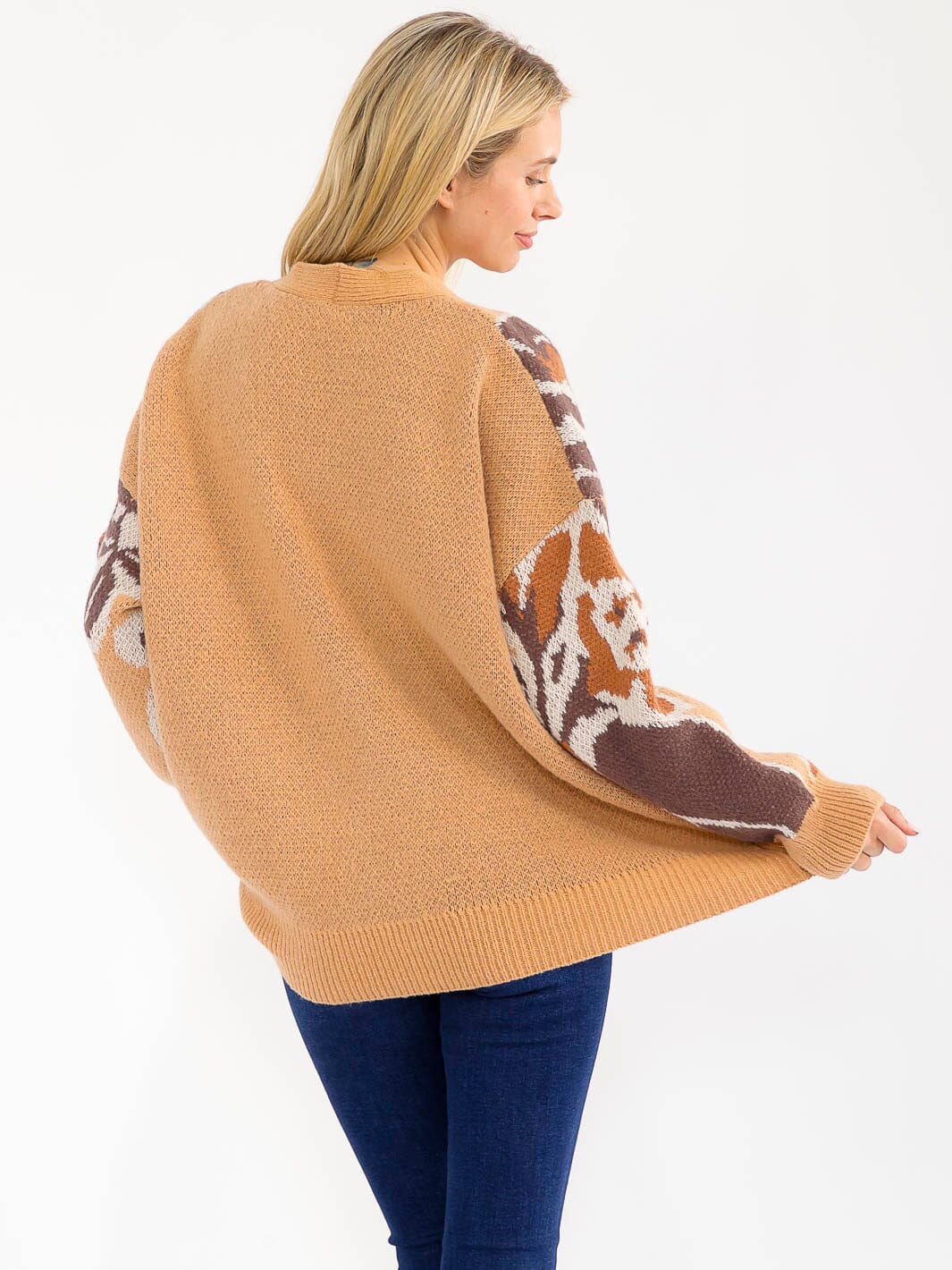 WOMEN'S LONG SLEEVE BUTTON CLOSURE MULTI PRINT CARDIGAN