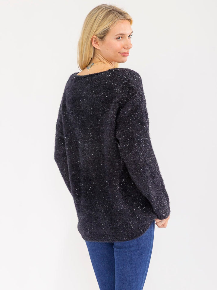 WOMEN'S LONG SLEEVE V-NECK PULLOVER SHIMMER SWEATER