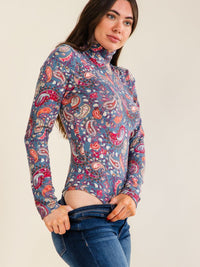 ENTRO WOMEN'S LONG SLEEVE TURTLE NECK PAISLEY PRINT BODYSUIT