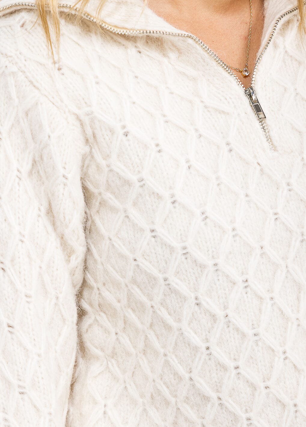 WOMEN'S LONG SLEEVE ZIP UP KNIT DETAILED SWEATER