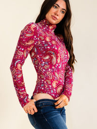 ENTRO WOMEN'S LONG SLEEVE TURTLE NECK PAISLEY PRINT BODYSUIT