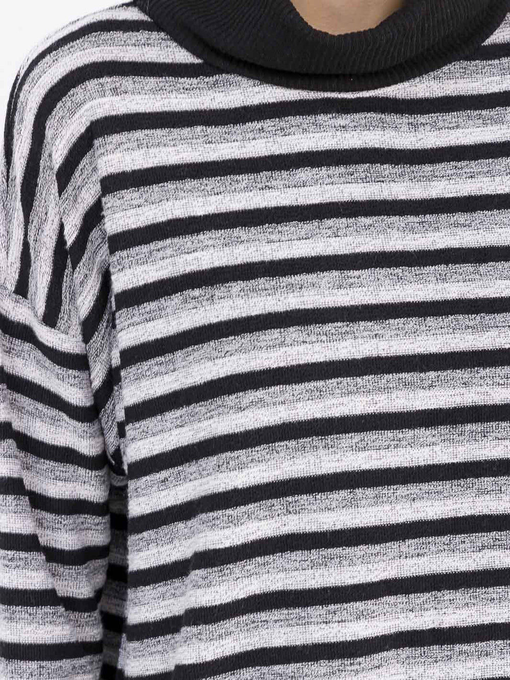 WOMEN'S LONG SLEEVE TURTLE NECK COLORBLOCK STRIPES TOP