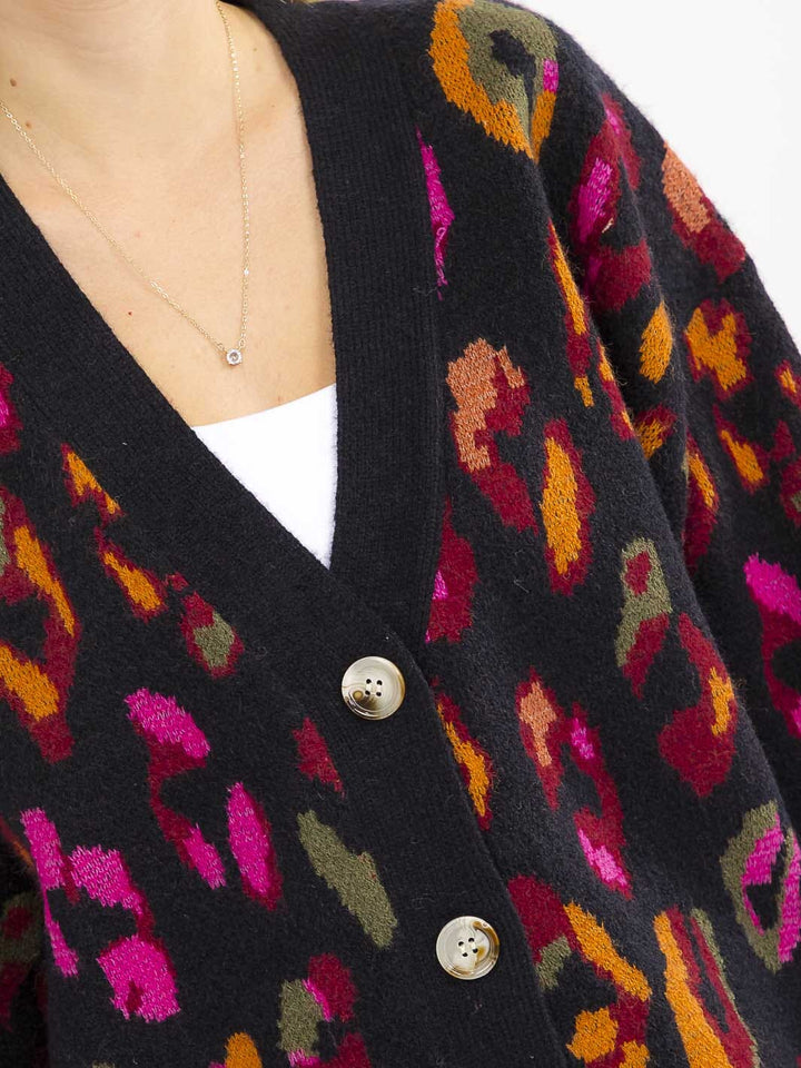 WOMEN'S LONG SLEEVE BUTTON CLOSURE ANIMAL PRINT CARDIGAN