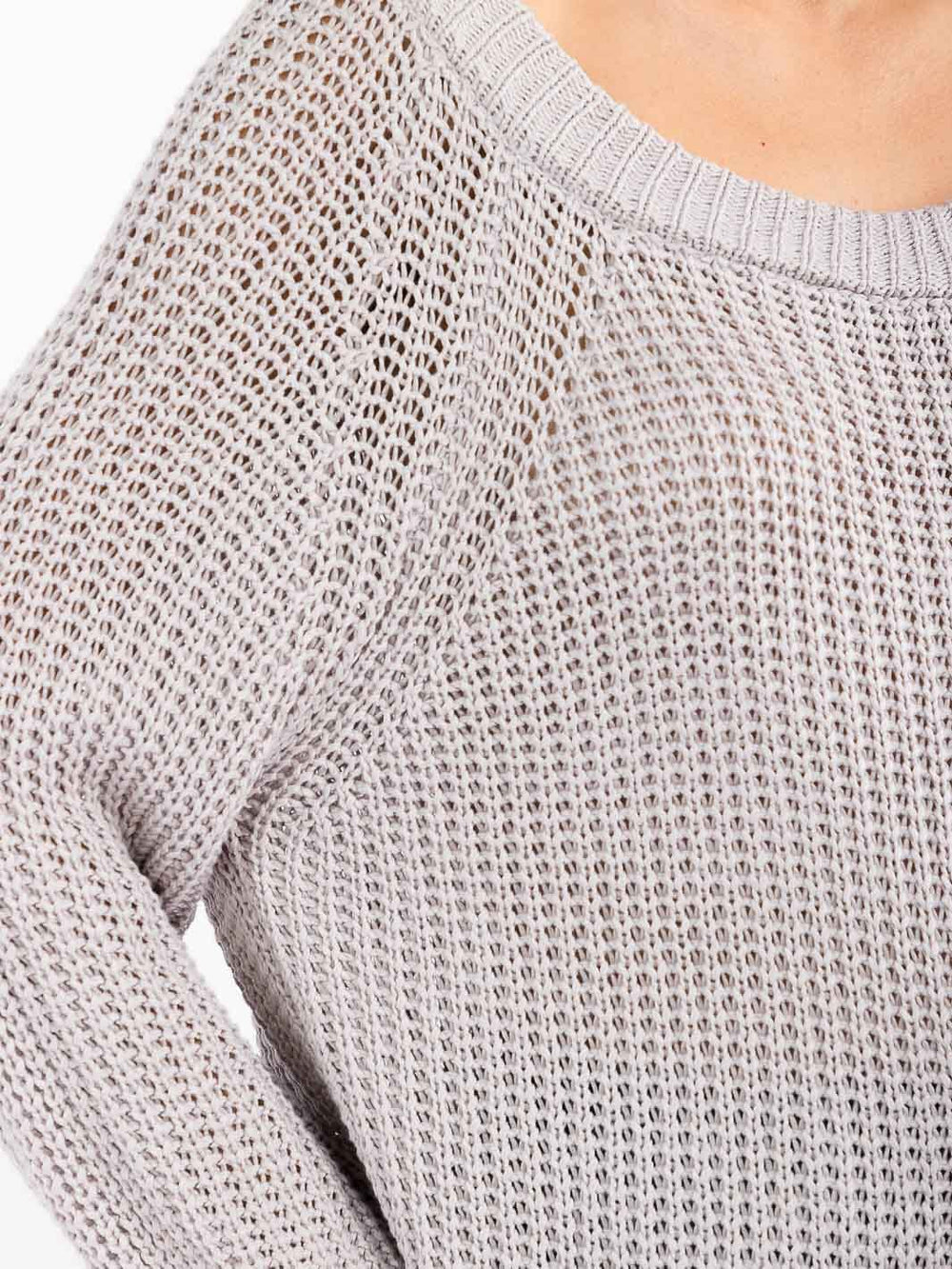 WOMEN'S LONG SLEEVE KNIT PULLOVER SWEATER