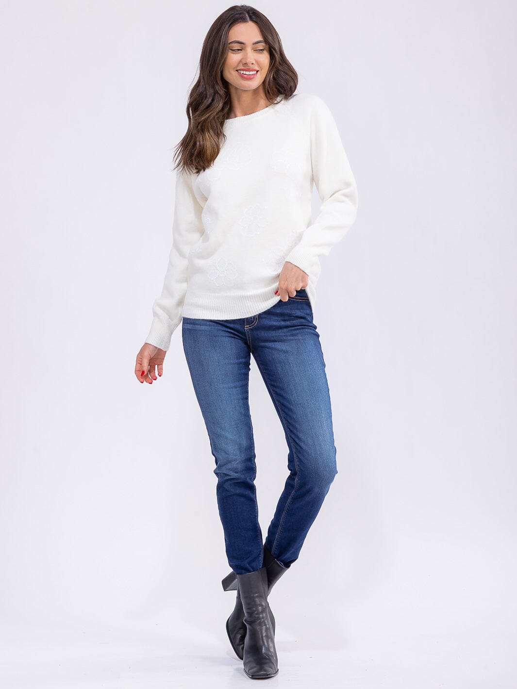 WOMEN'S LONG SLEEVE SEQUINS FLORAL PULLOVER SWEATER