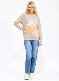 WOMEN'S LONG SLEEVE GRAPHIC PULLOVER SWEATER