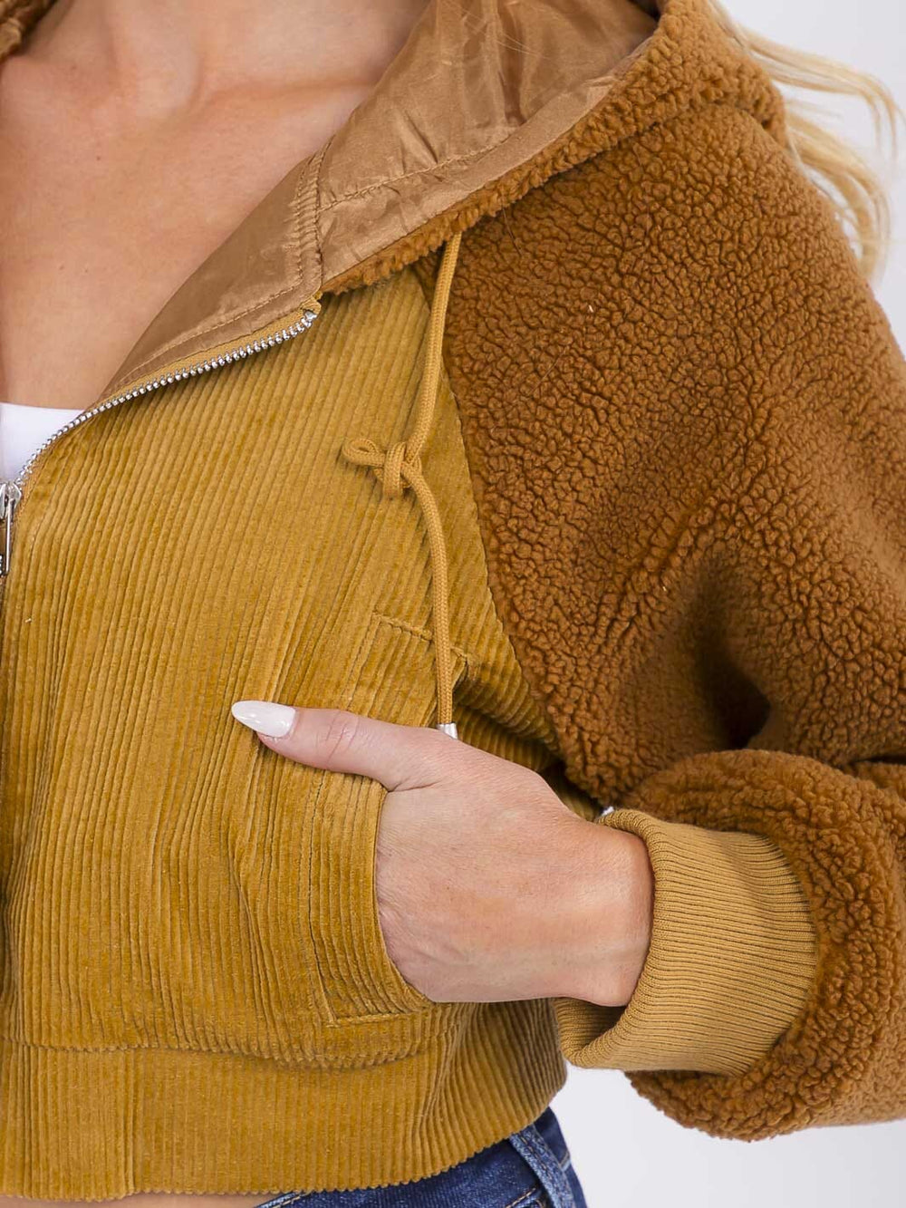 WOMEN'S LONG SLEEVE ZIPPER CLOSURE FRONT POCKETS HOODED CONTRAST JACKET