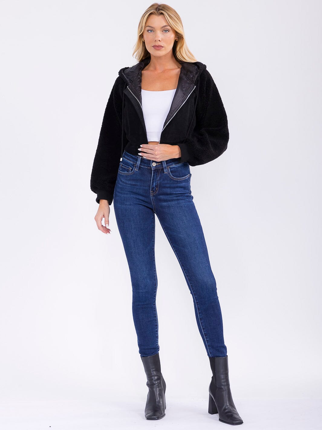 WOMEN'S LONG SLEEVE ZIPPER CLOSURE FRONT POCKETS HOODED CONTRAST JACKET