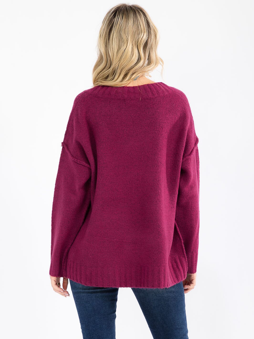 WOMEN'S LONG SLEEVE V-NECK PULLOVER SWEATER