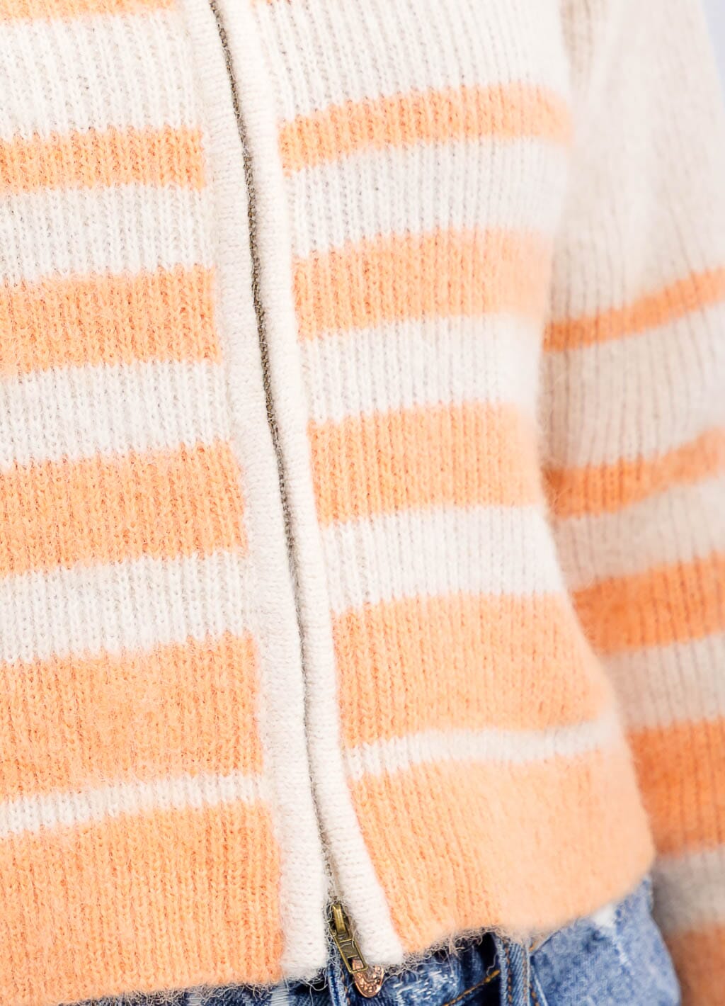 WOMEN'S LONG SLEEVE ZIP UP COLORBLOCK STRIPES SWEATER