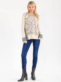 WOMEN'S LONG SLEEVE ANIMAL PRINT PULLOVER KNIT SWEATER